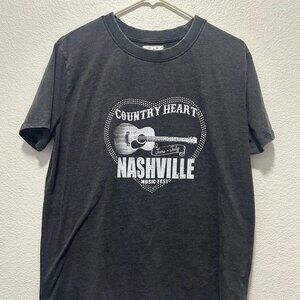 Maurice's "country heart" Nashville music studded gray t-shirt, woman's medium
